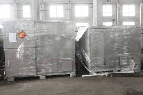  	不銹鋼活性炭箱